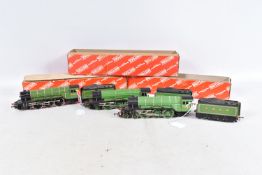 THREE BOXED HORNBY OO GAUGE L.N.E.R. CLASS A1/A3 LOCOMOTIVES, 'Knight of Thistle' No.2564, 'Call