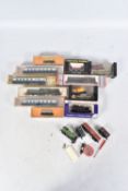 A QUANTITY OF ASSORTED BOXED AND UNBOXED N GAUGE LOCOMOTIVES AND ROLLING STOCK, locomotives are