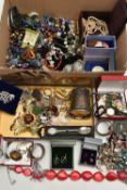 A BOX OF ASSORTED COSTUME JEWELLERY, to include a blue lace agate pendant necklace stamped 925, an