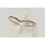 A WHITE METAL CUBIC ZIRCONIA WISH BONE RING, set with a row of colourless cubic zirconia (two stones
