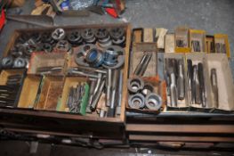 A TRAY CONTAINING CSCT WHITWORTH TAPS AND DIES (this lot is located at another location so