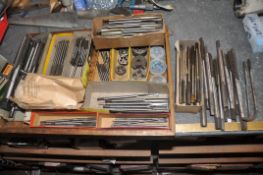 A TRAY CONTAINING CSCT WHITWORTH TAPS AND DIES, taps are long shank (this lot is located at