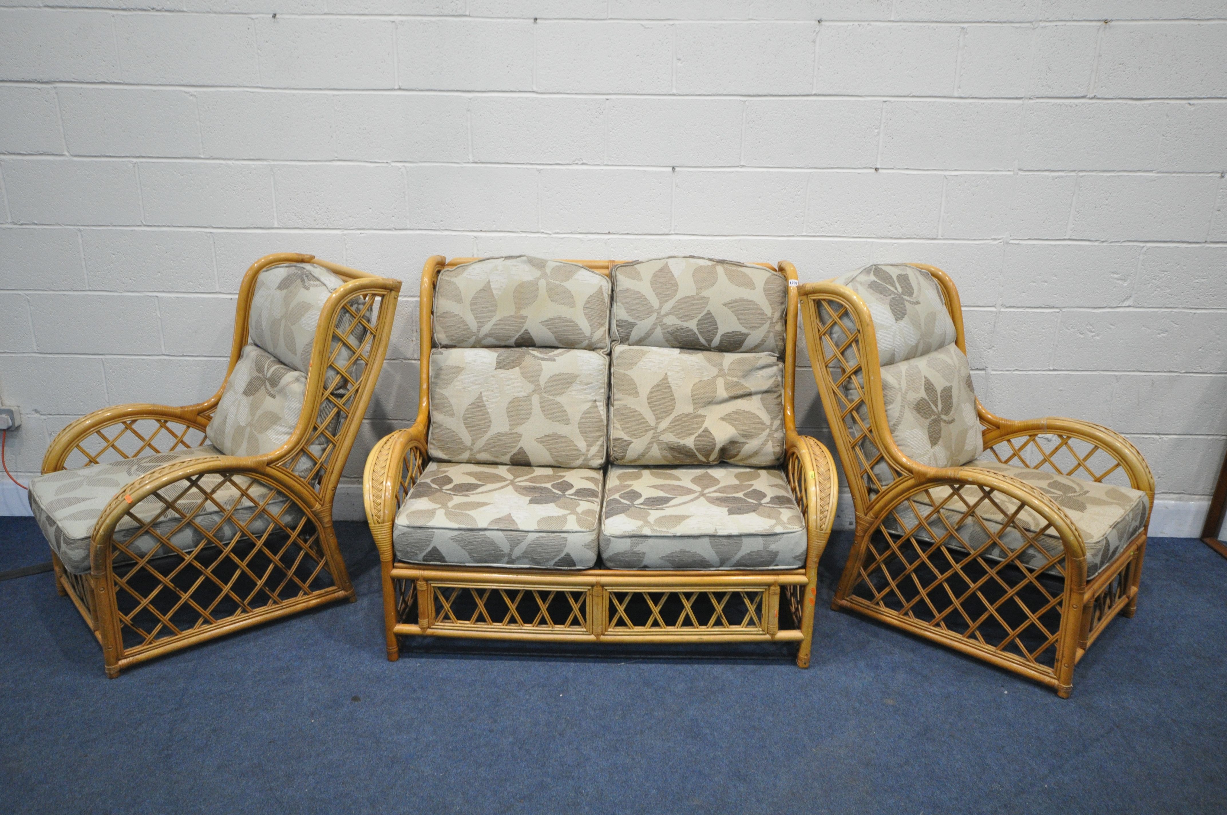 A WICKER FRAMED THREE PIECE CONSERVATORY SUITE, comprising a two seater sofa and two chairs, width - Image 2 of 5