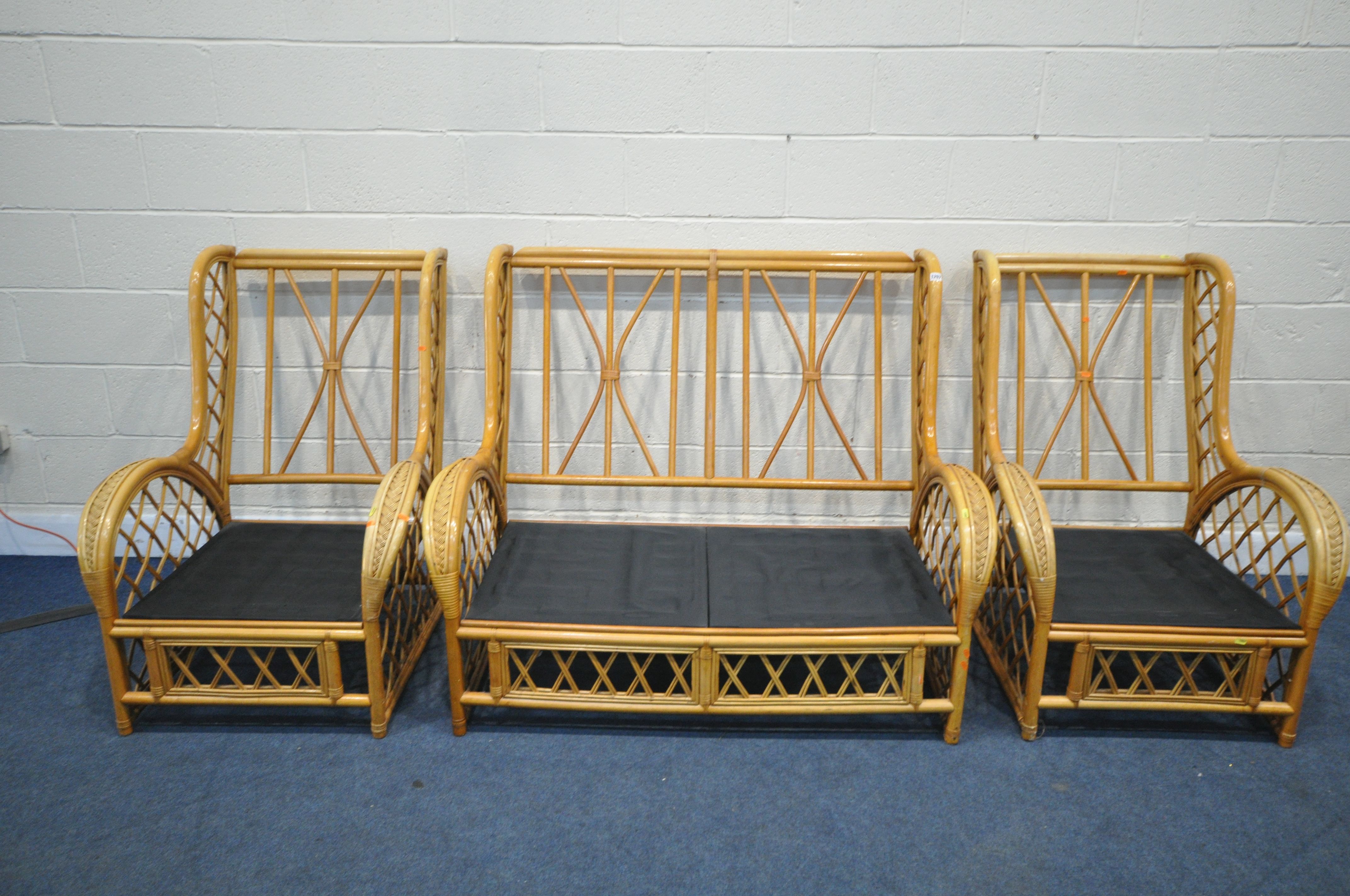 A WICKER FRAMED THREE PIECE CONSERVATORY SUITE, comprising a two seater sofa and two chairs, width - Image 4 of 5