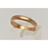 A 22CT GOLD POLISHED BAND RING, approximate band width 3.7mm, hallmarked 22ct Birmingham, ring