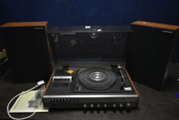 A NATIONAL PANASONIC SG-1070L together with a pair of matching speakers, manual and microphone (