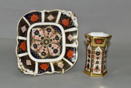 TWO PIECES OF ROYAL CROWN DERBY IMARI 1128 PATTERN, comprising a small hexagonal vase, height 11.