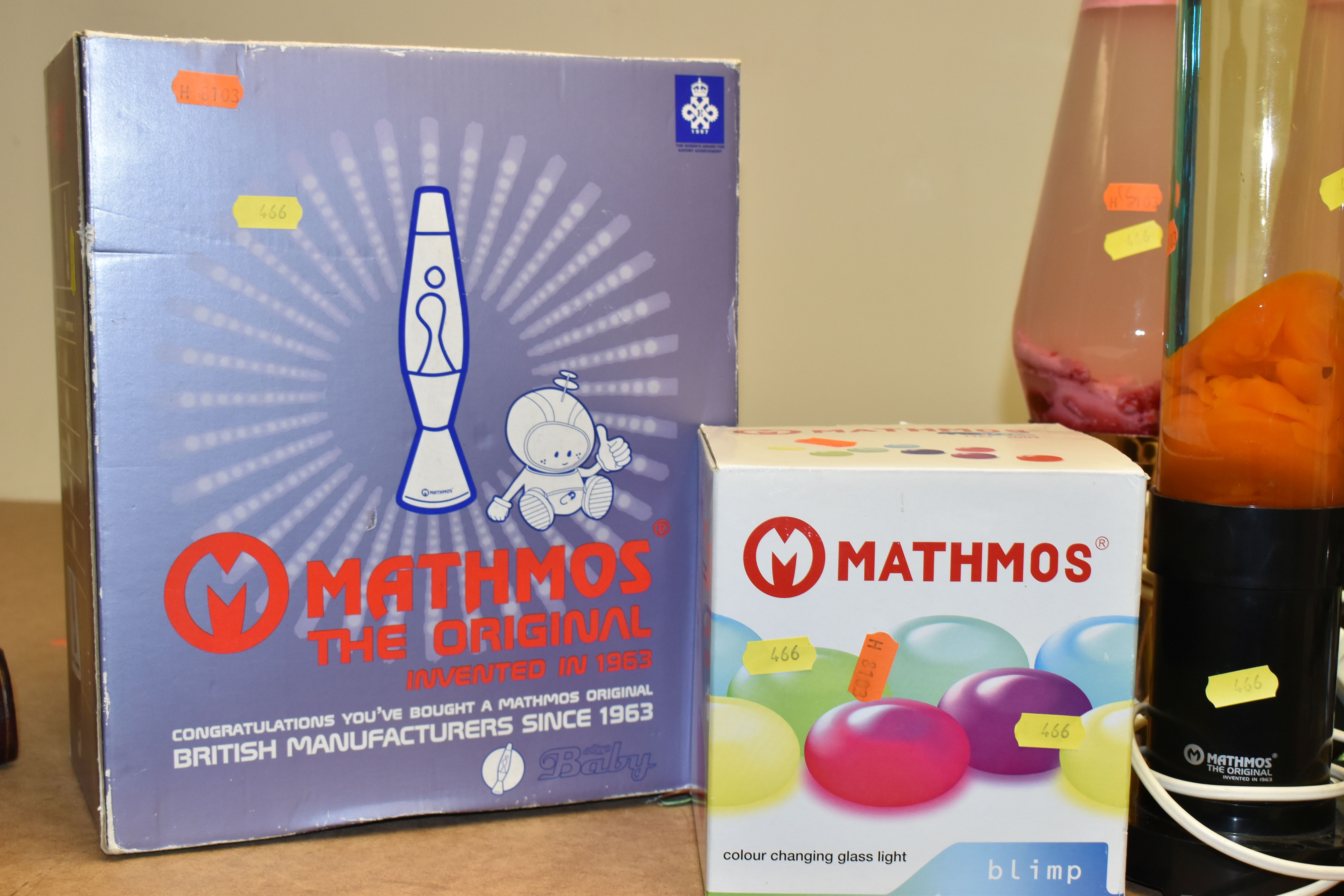 A COLLECTION OF MATHMOS LAVA LAMPS AND SIMILAR, comprising ten Mathos Lava lamps in assorted colours - Image 2 of 7