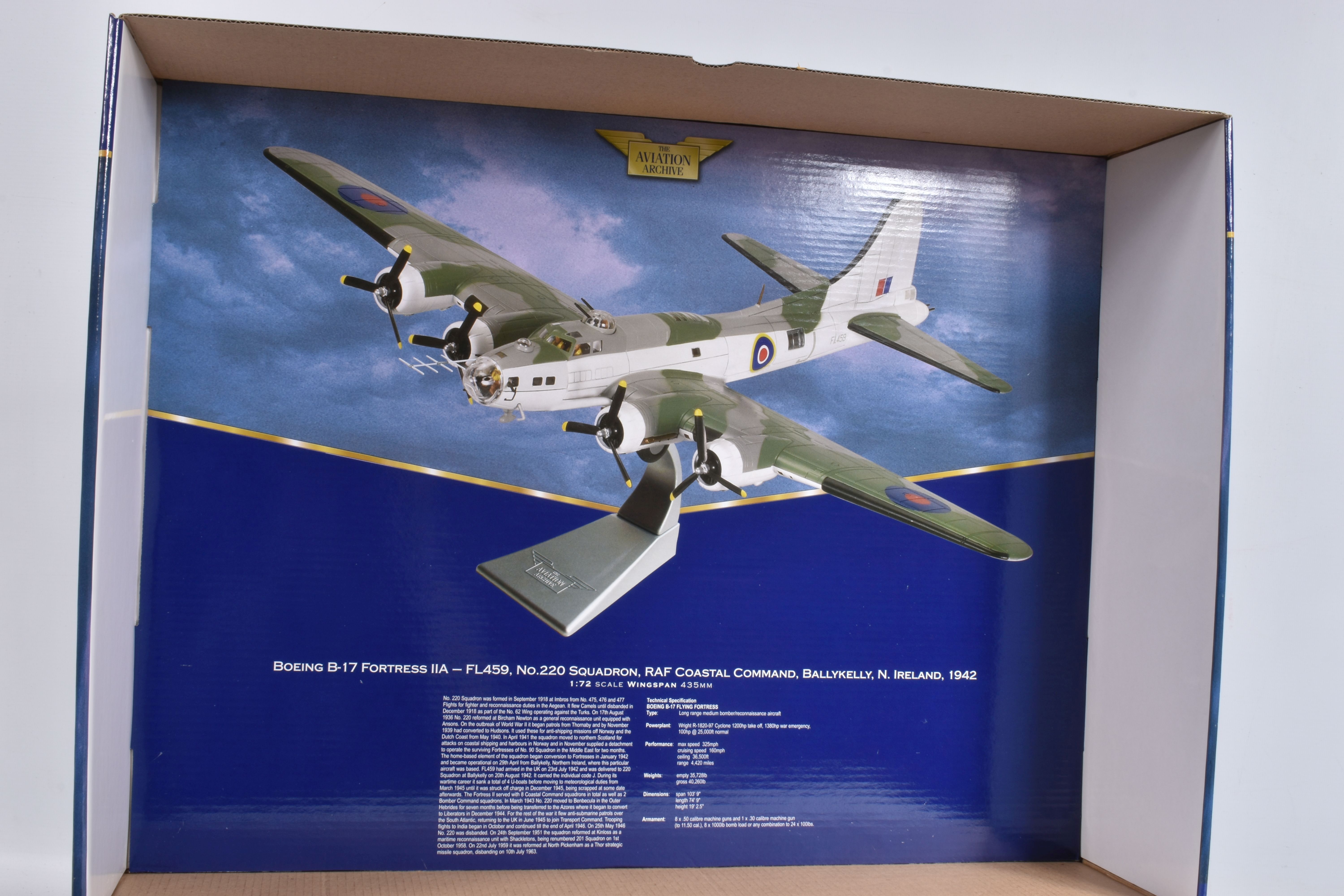 A BOXED LIMITED EDITION CORGI AVIATION ARCHIVE WORLD WAR II EUROPE & AFRICA BOEING B-17 FORTRESS IIA - Image 8 of 8