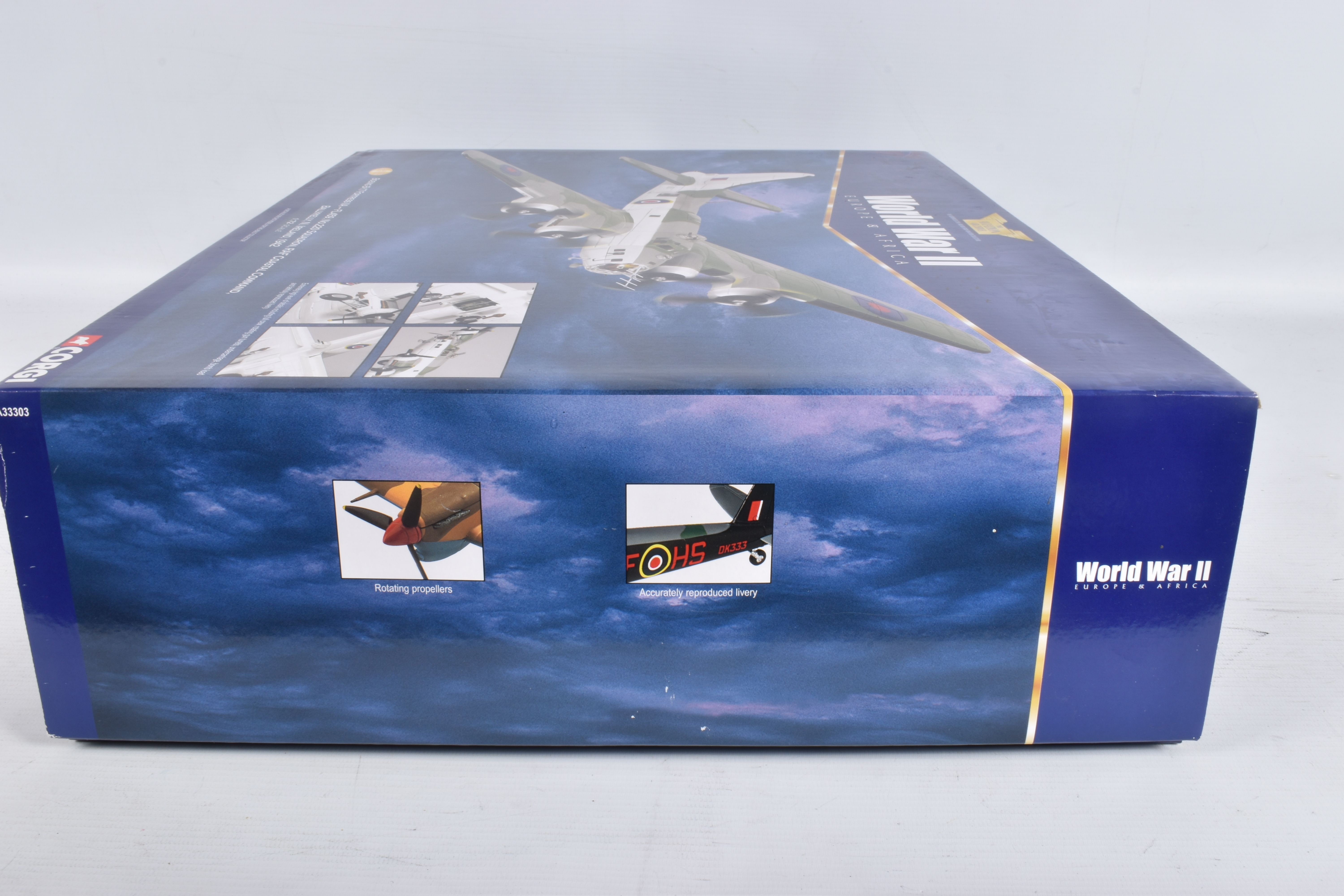 A BOXED LIMITED EDITION CORGI AVIATION ARCHIVE WORLD WAR II EUROPE & AFRICA BOEING B-17 FORTRESS IIA - Image 3 of 8