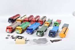 A QUANTITY OF UNBOXED AND ASSORTED DINKY TOYS LORRIES, mixture of assorted Foden and Leyland