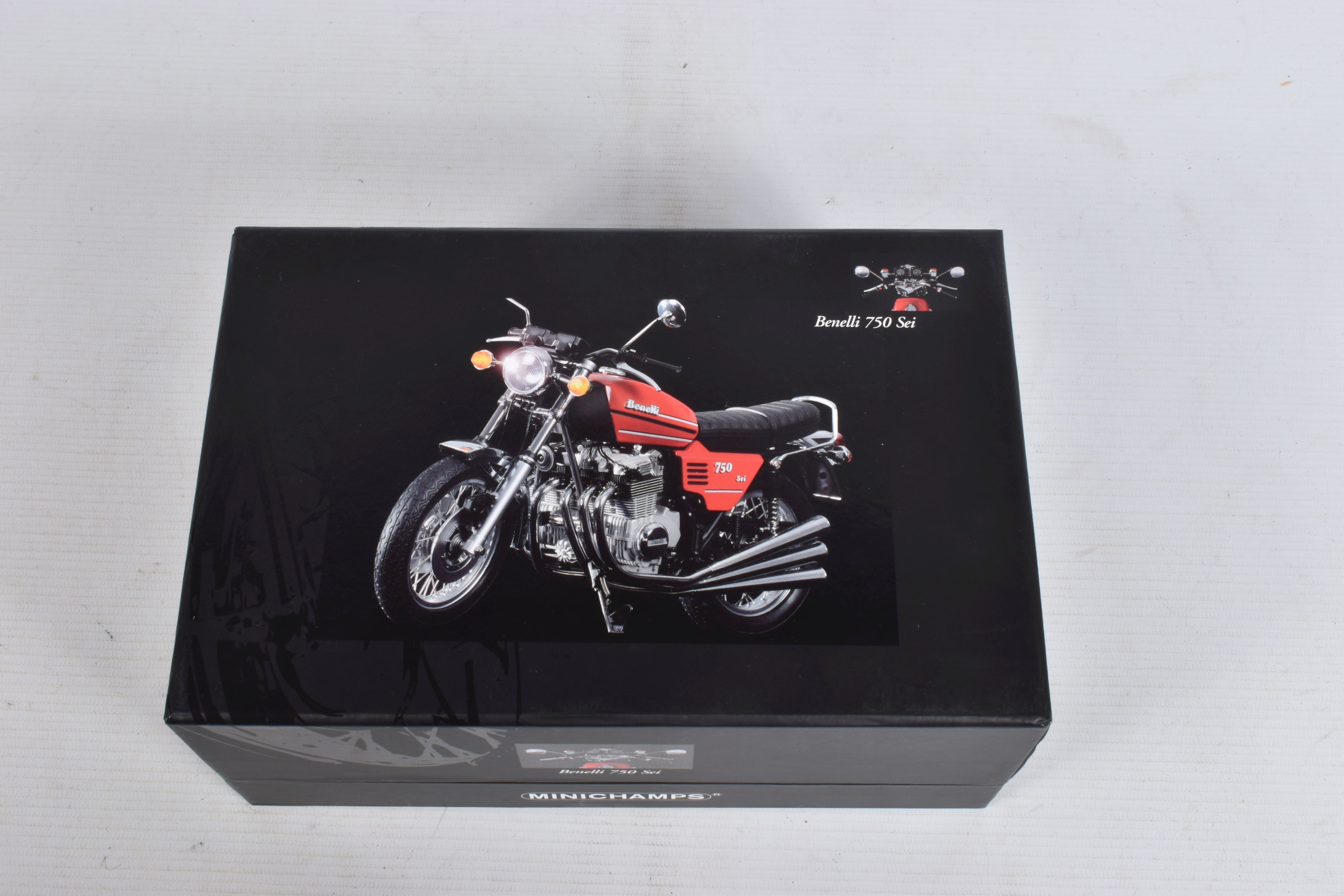 TWO BOXED MINICHAMPS PAULS MODEL ART CLASSIC BIKE SERIES 1:12 MODEL MOTORBIKES, a Laverda Jota 180 - Image 2 of 13