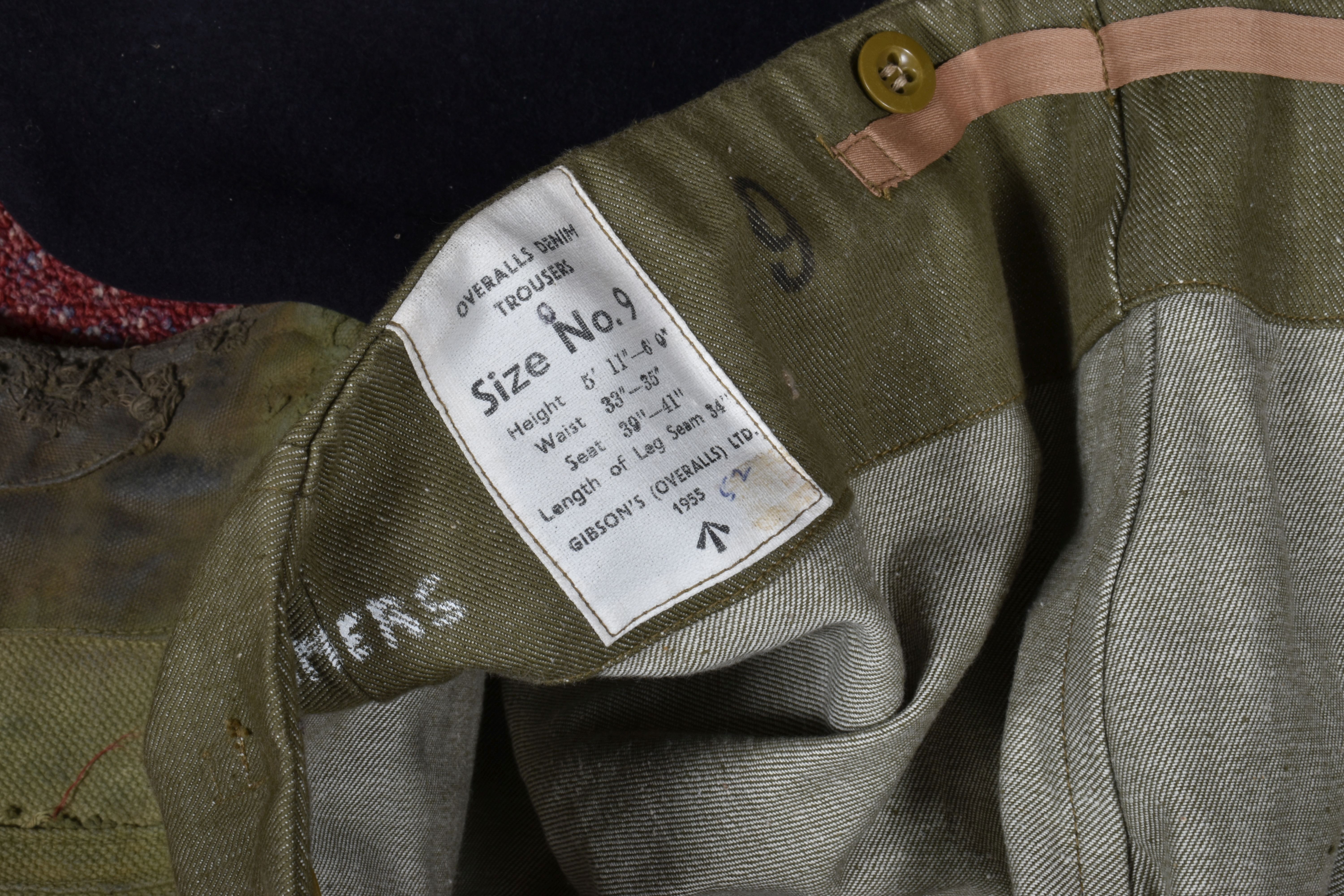 A QUANTITY OF MILITARY RELATED ITEMS, to include four groundsheets, four olive green t shirts, - Image 9 of 12