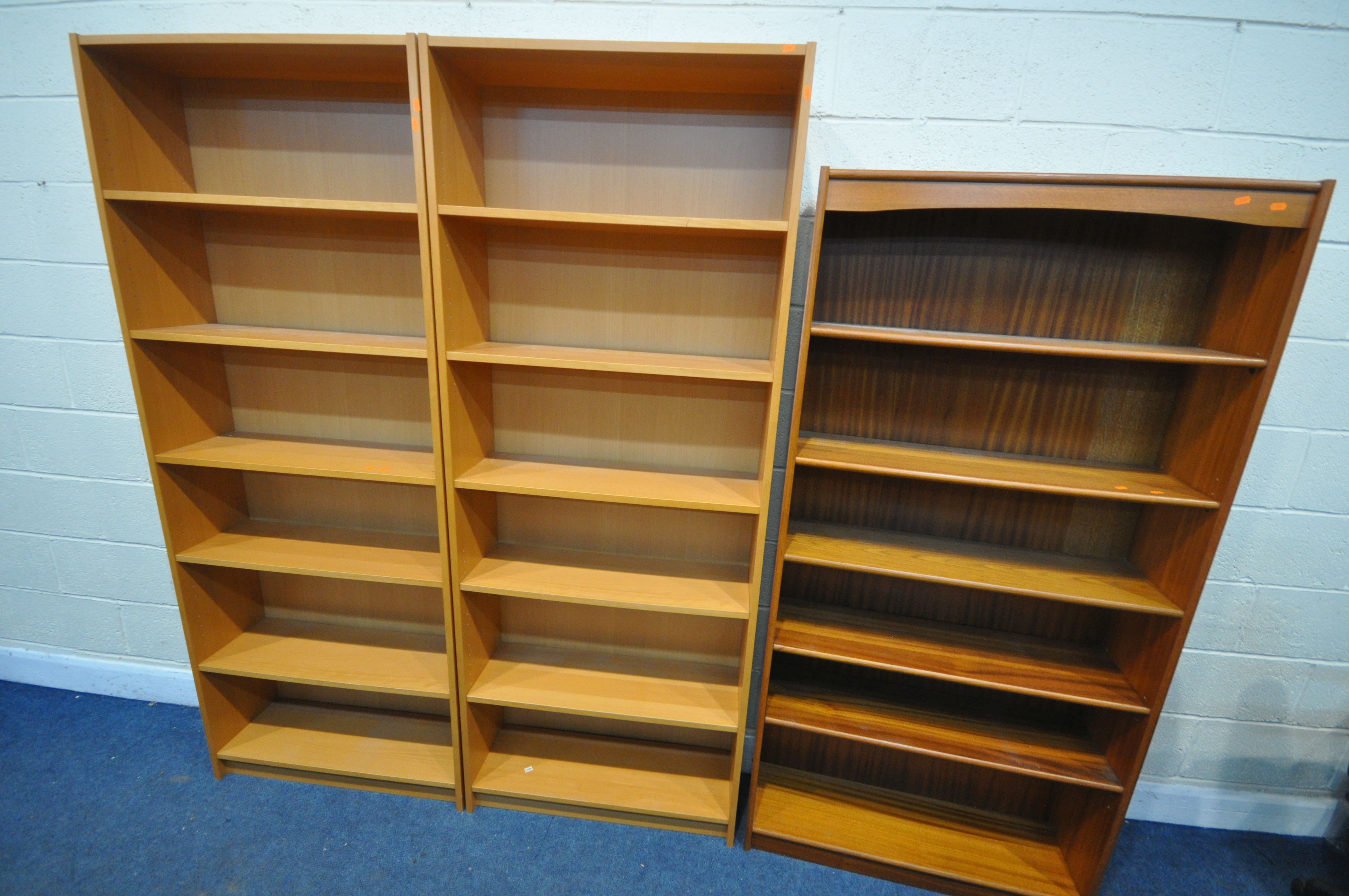 A PAIR OF MODERN BEECH OPEN BOOKCASES, width 80cm x depth 28cm x height 203cm, and a mid-century