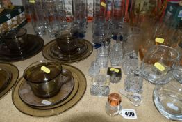 A GROUP OF GLASSWARE, comprising a mid-century amber coloured lemonade set, four whisky tumblers and