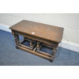 AN OAK COFFEE / NEST OF THREE TABLES, width 69cm x depth 36cm x height 41cm (condition report: -