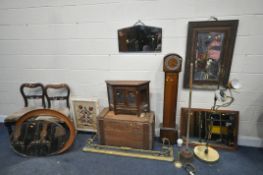 A SELECTION OF OCCASSIONAL FURNITURE, to include an oak framed Gypsy wall mirror, brass fender, pine