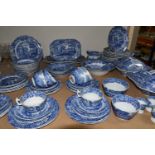 AN EIGHTY NINE PIECE COPELAND SPODE'S ITALIAN DINNER SERVICE, comprising two tureens (some