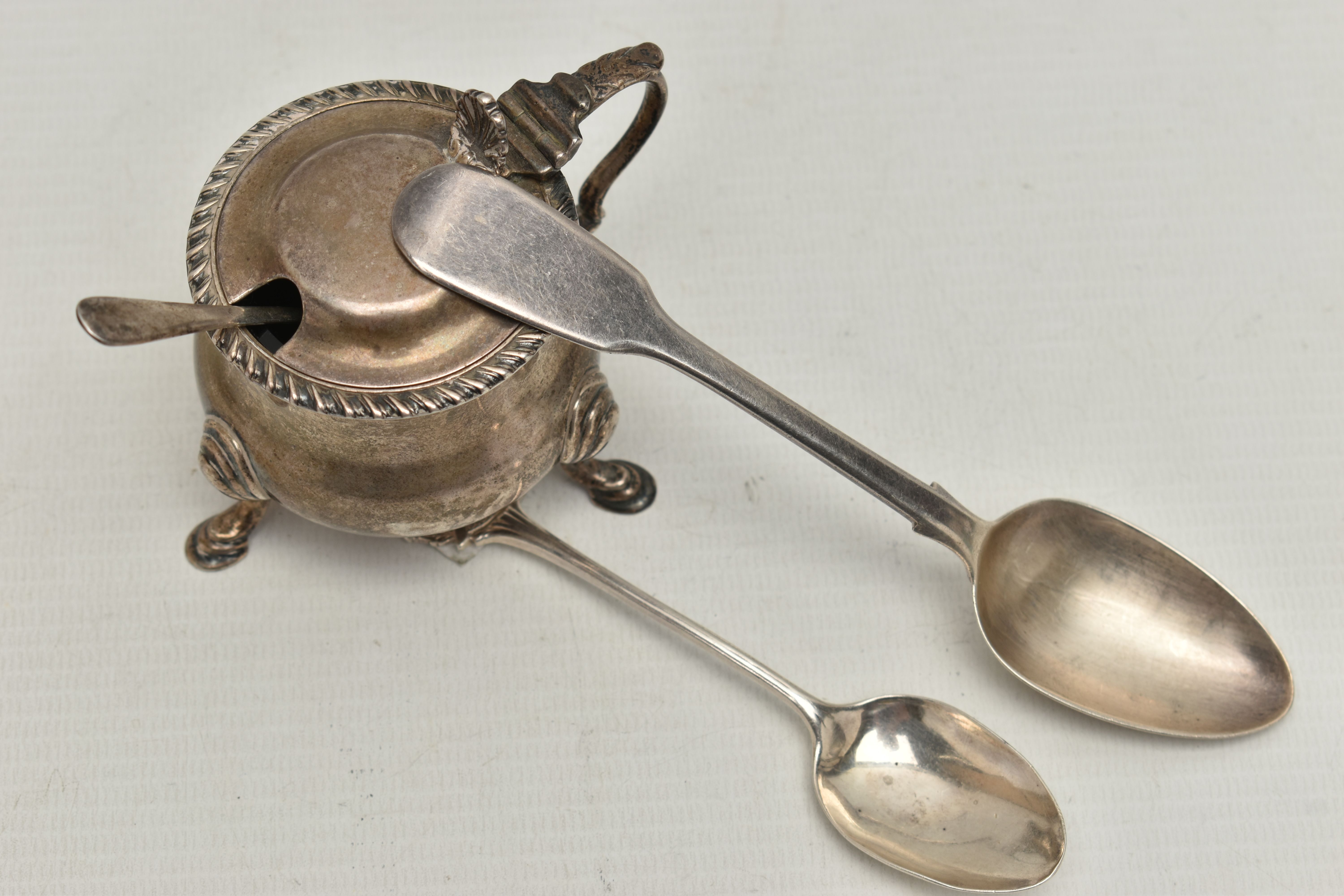 A LATE VICTORIAN SILVER MUSTARD POT AND TWO SILVER TEASPOONS, the silver mustard pot with three - Image 2 of 6