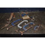 A COLLECTION OD RECORD AND WODEN TOOLS comprising of a No 4 1/2 plane, a No 131 spokeshave, three