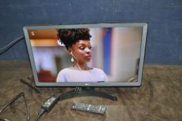 A LG 24LT510S 24in SMART TV with remote (PAT pass and working)
