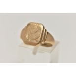 A 9CT GOLD SIGNET RING, yellow gold rectangular signet ring, engraved with monogram detail of the