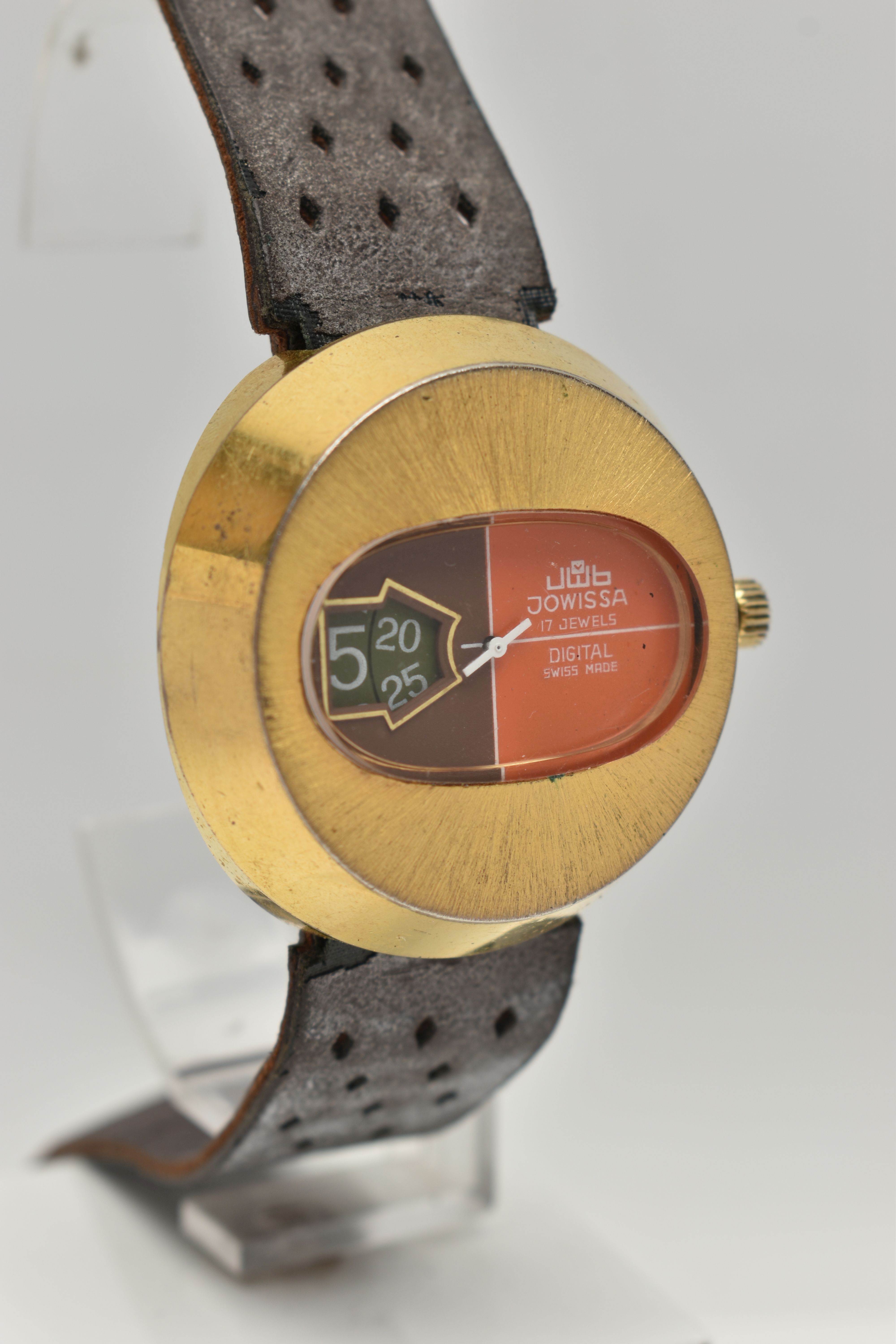 A VINTAGE JOWISSA DIGITAL WRISTWATCH, brown and orange dial with white hands, date window, the - Image 2 of 6