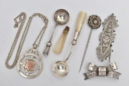 TWO SILVER BROOCHES, FOB MEDAL WITH CHAIN AND OTHER ITEMS, to include a bow brooch hallmarked