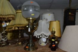 TEN ASSORTED MODERN TABLE LAMPS AND SEVEN LOOSE SHADES, the lamps include wooden and metal bases,
