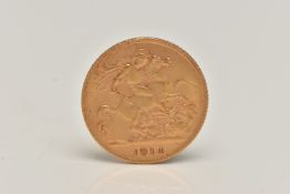 A GOLD HALF SOVEREIGN GEORGE V, 1914, 3.99 grams, 19mm diameter, 916.7 fine, mintage 7,251,000