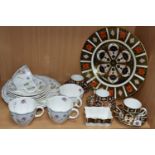 A GROUP OF ROYAL CROWN DERBY WARES, comprising an Imari 1128 dinner plate (adhesive plate hanger