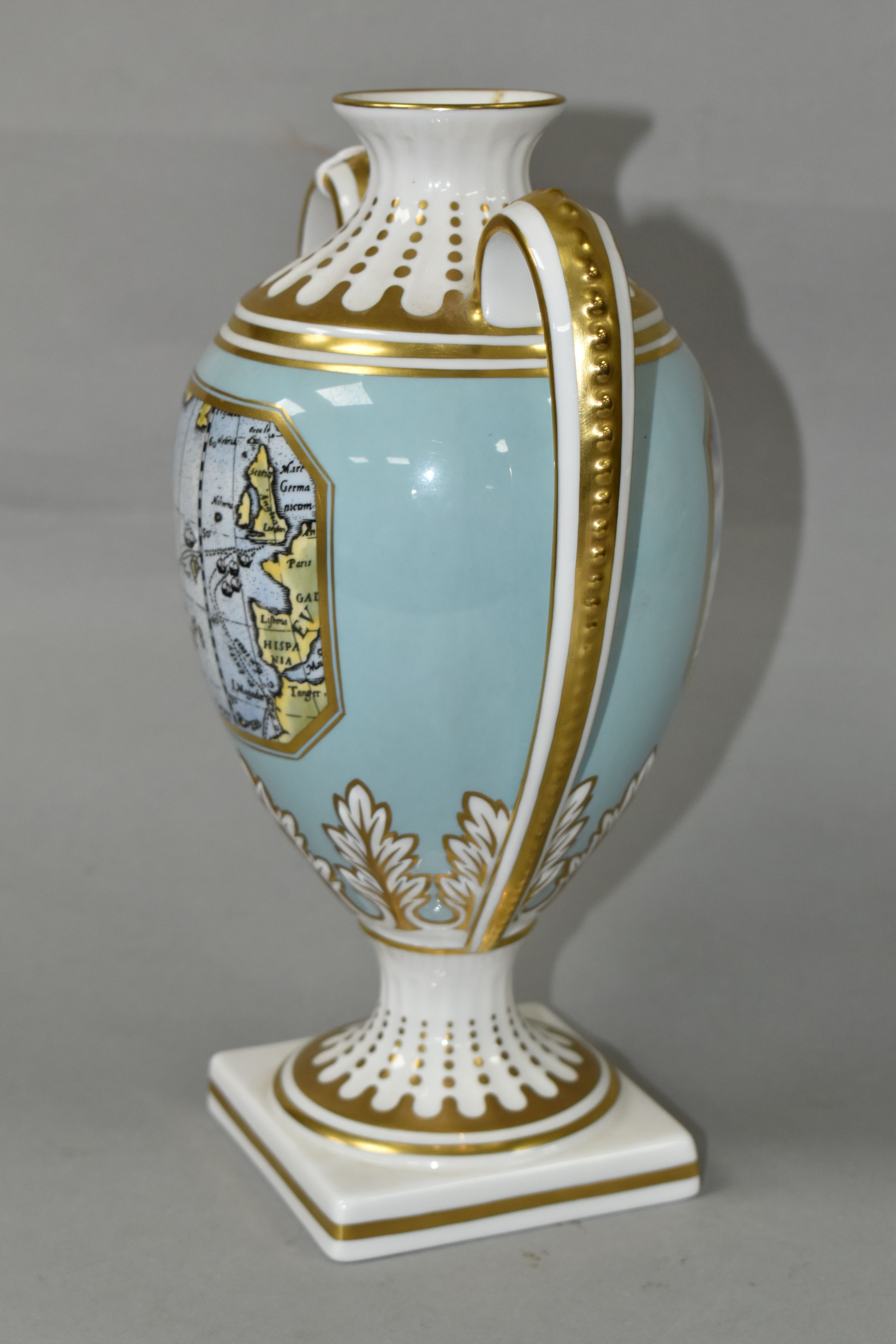 A SPODE TWIN HANDLED 'THE ARMADA VASE', limited edition numbered to base 53/500, height 24cm (1) ( - Image 2 of 5
