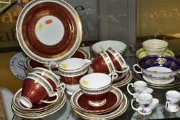 A QUANTITY OF HAMMERSLEY & CO. CHINA TEAWARE, comprising three soup dishes and four stands pattern