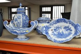 FOUR PIECES OF SPODE 'THE SIGNATURE COLLECTION' WARES, to include a 'Girl at Well' twin handled