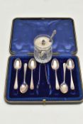 A SET OF SIX GEORGE V SILVER TEASPOONS, A PAIR OF SILVER SUGAR TONGS IN AN UNASSOCIATED CASE AND