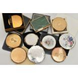 A BOX OF ASSORTED COMPACTS, to include eight 'Stratton' compacts, a 'Stratton' aide memoire, and one