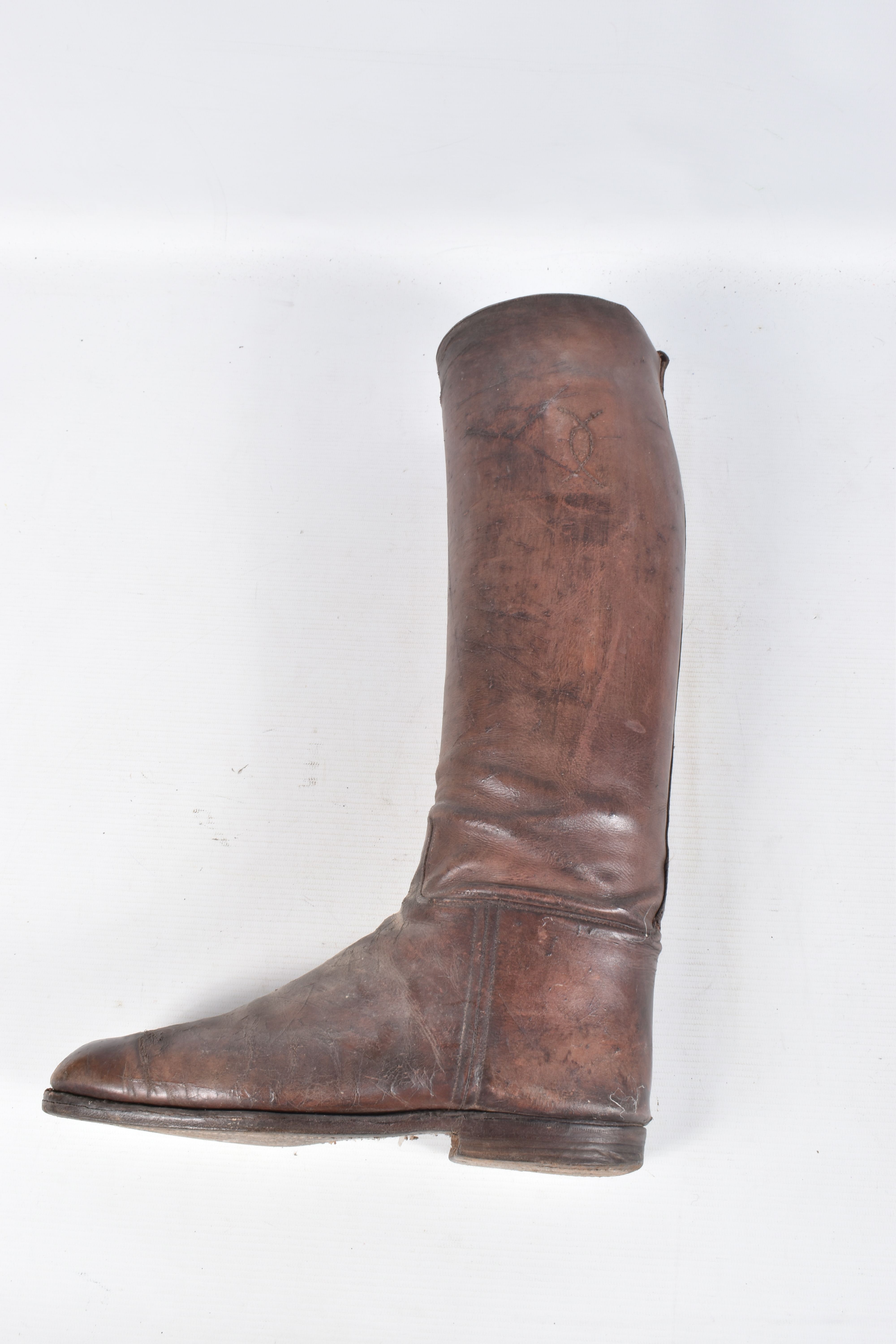 A PAIR OF BROWN ARMY OFFICERS RIDING BOOTS, these boots are unmarked but come with their boot - Image 12 of 17