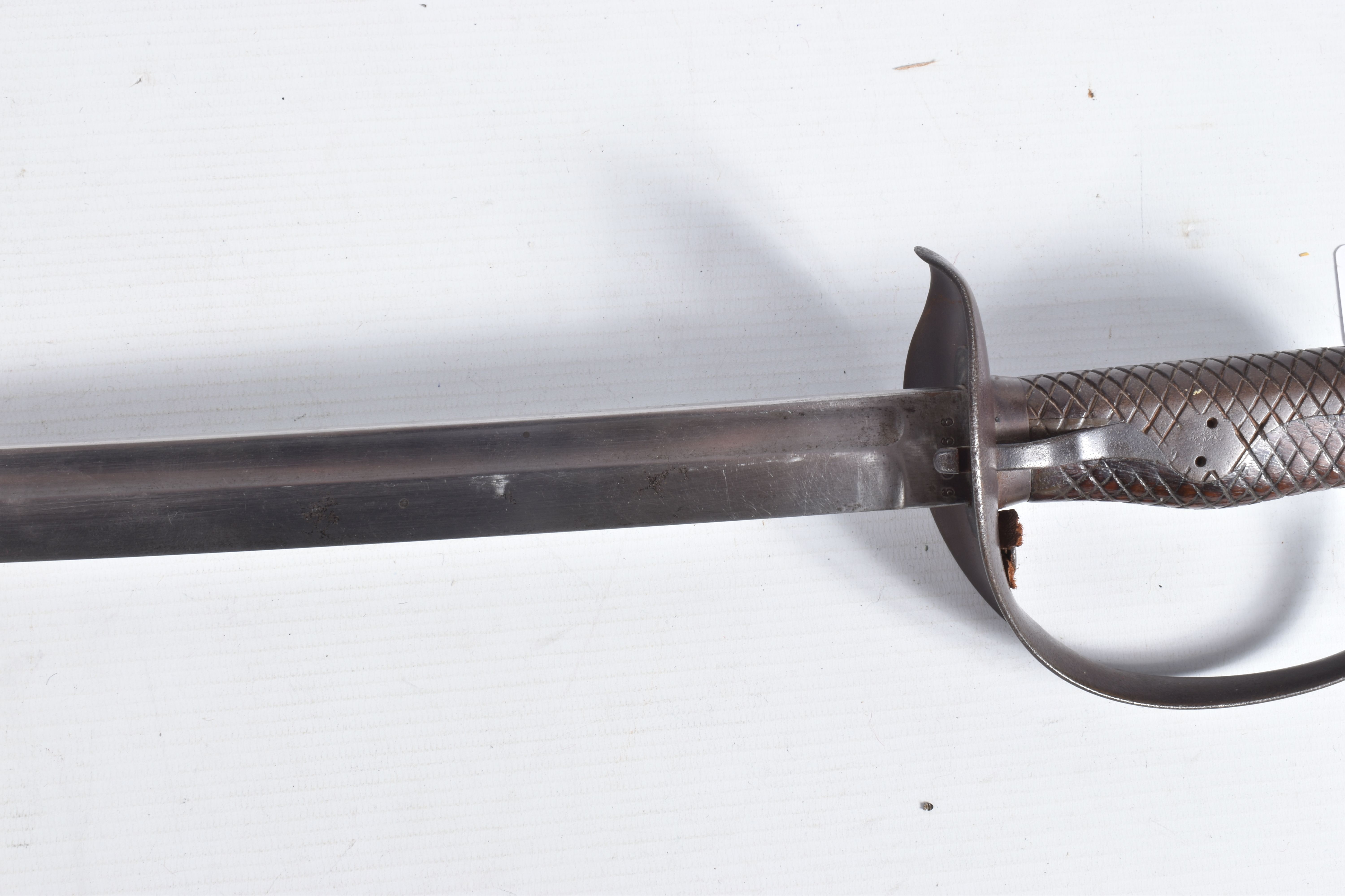 A JAPANESE TYPE 32 OTSU SABRE, the blade has no markings but has the serial number 60866 at the - Image 16 of 29