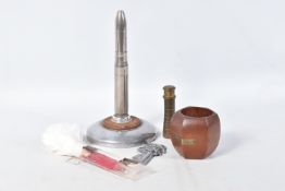 AN ASSORTMENT OF MILITARY RELATED ITEMS INCLUDING TRENCH ART, this lot includes a red and white