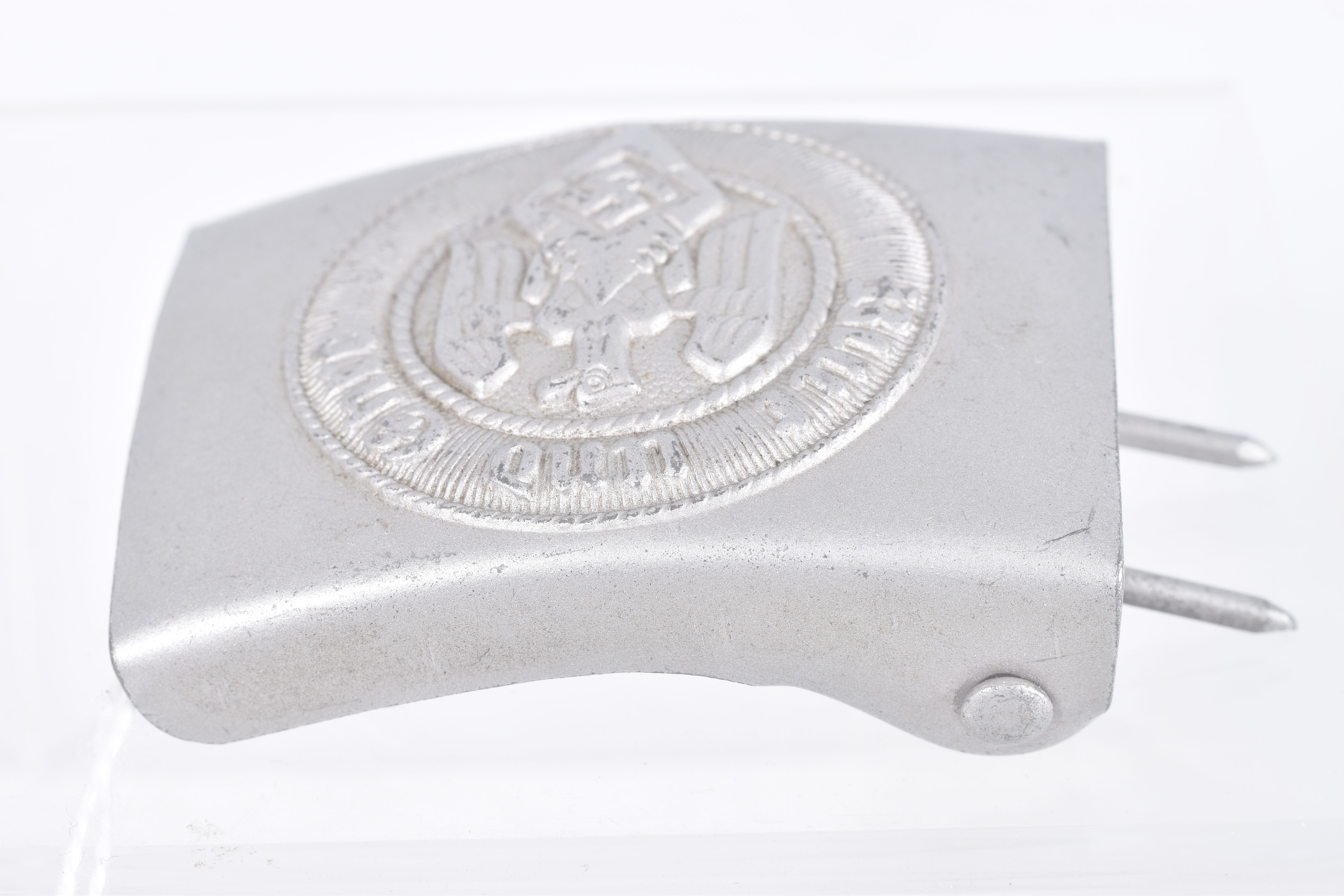 A THIRD REICH GERMAN YOUTH BELT BUCKLE, the front features a closed winged eagle - Image 5 of 8