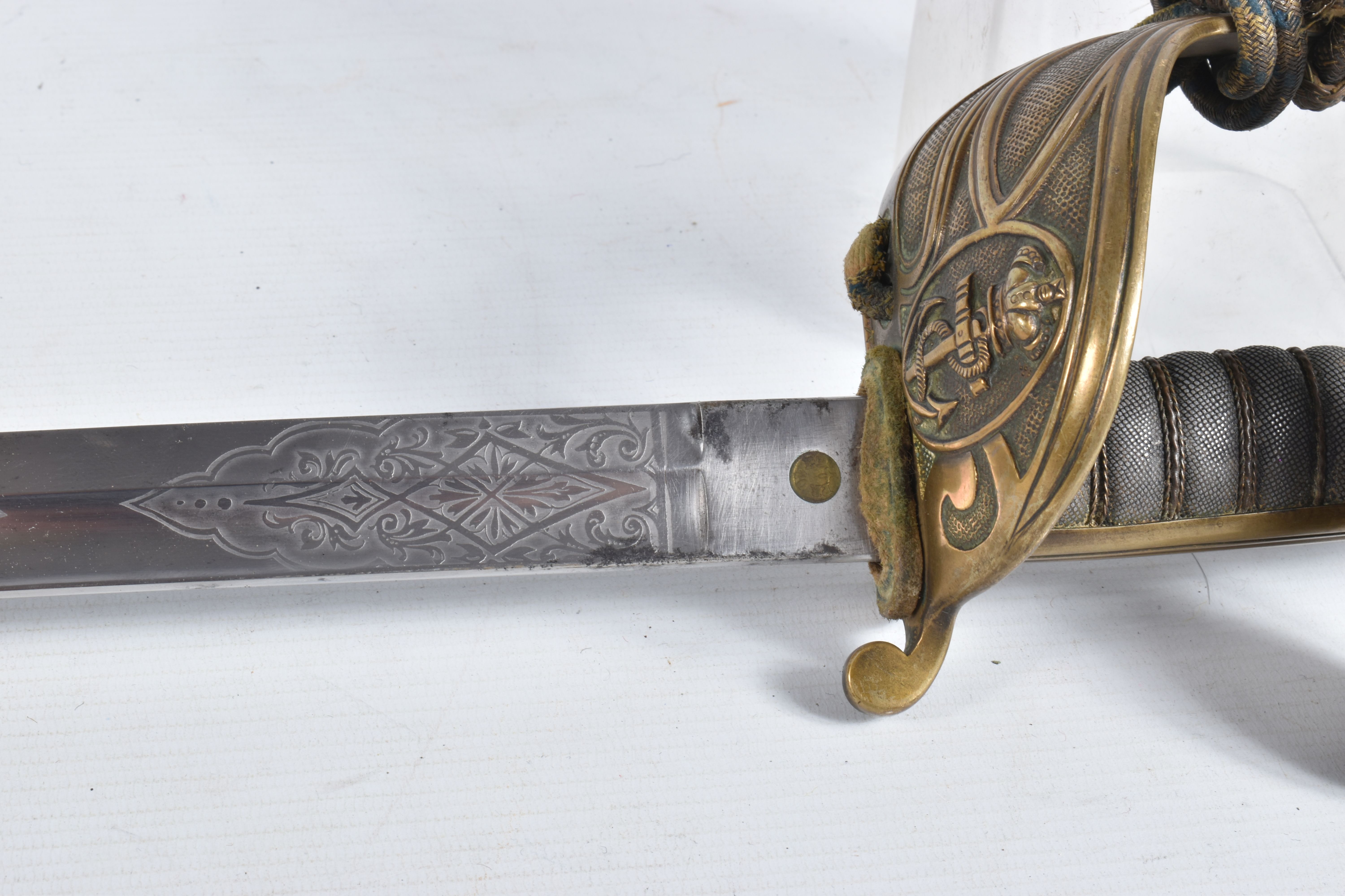 A 19TH OR 20TH CENTURY NAVAL DRESS SWORD, the blade has some ornate decoration on it but it is - Image 20 of 24