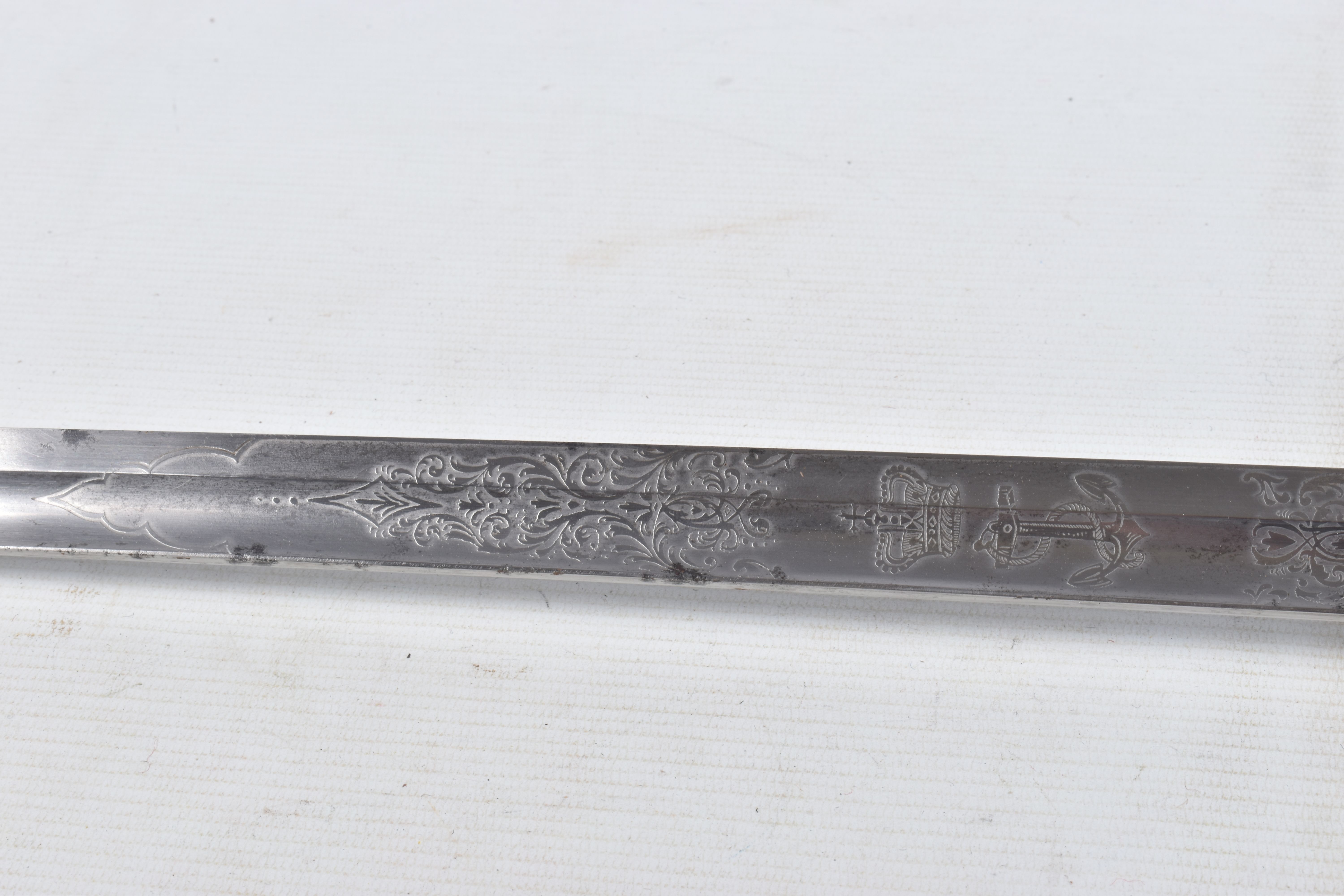 A 19TH OR 20TH CENTURY NAVAL DRESS SWORD, the blade has some ornate decoration on it but it is - Image 22 of 24