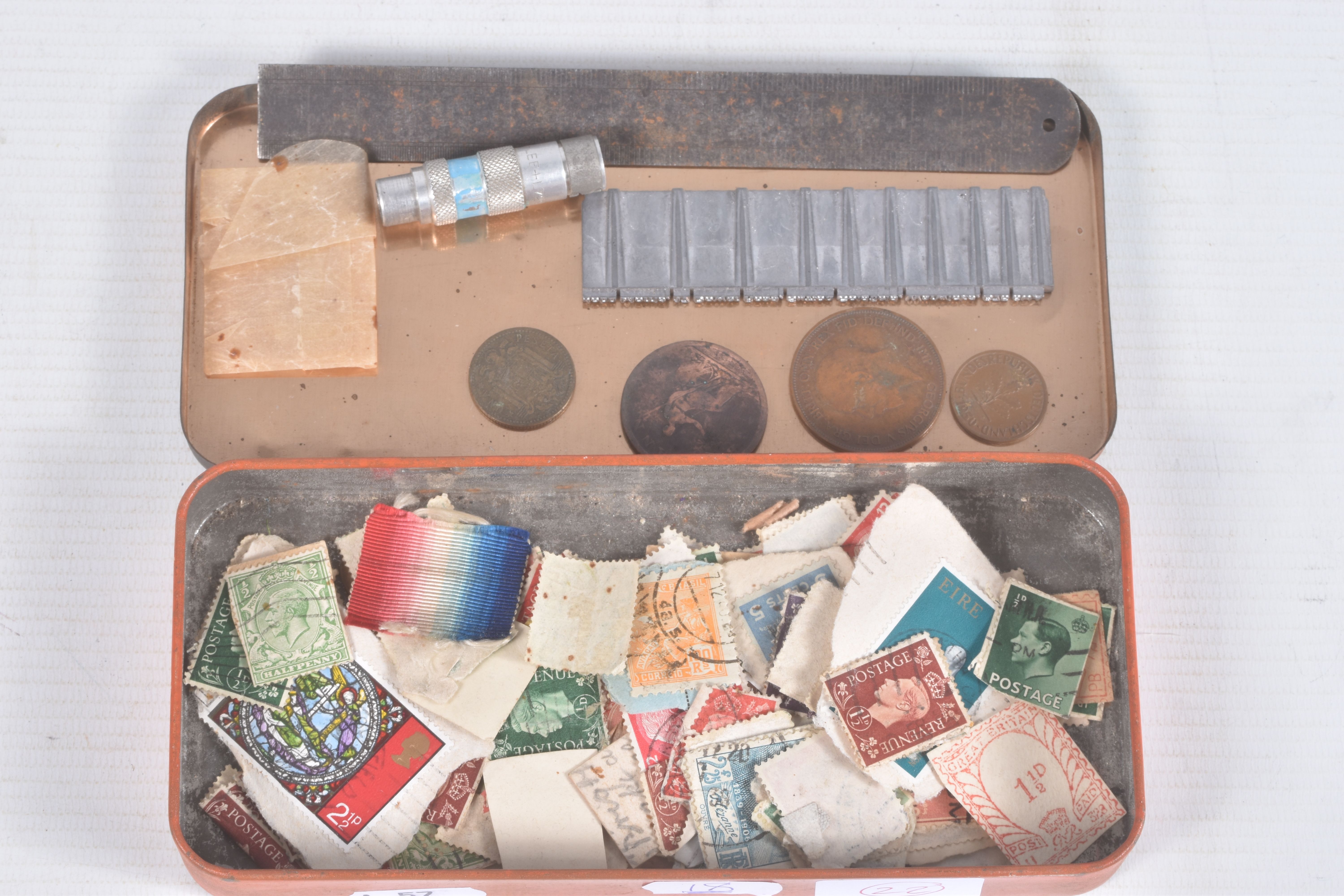 A WWI 1914-1915 TRIO OF MEDALS AND A SELECTION OF CORONATION AND JUBILEE MEDALS, pin badges, coins - Image 2 of 26