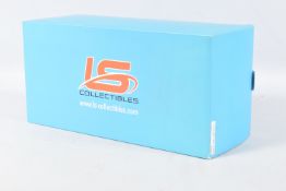 A BOXED LIMED EDITION LS COLLECTIBLES BLUE JAGUAR XJ6 1982 1:18 MODEL VEHICLE, numbered LS025B, dark