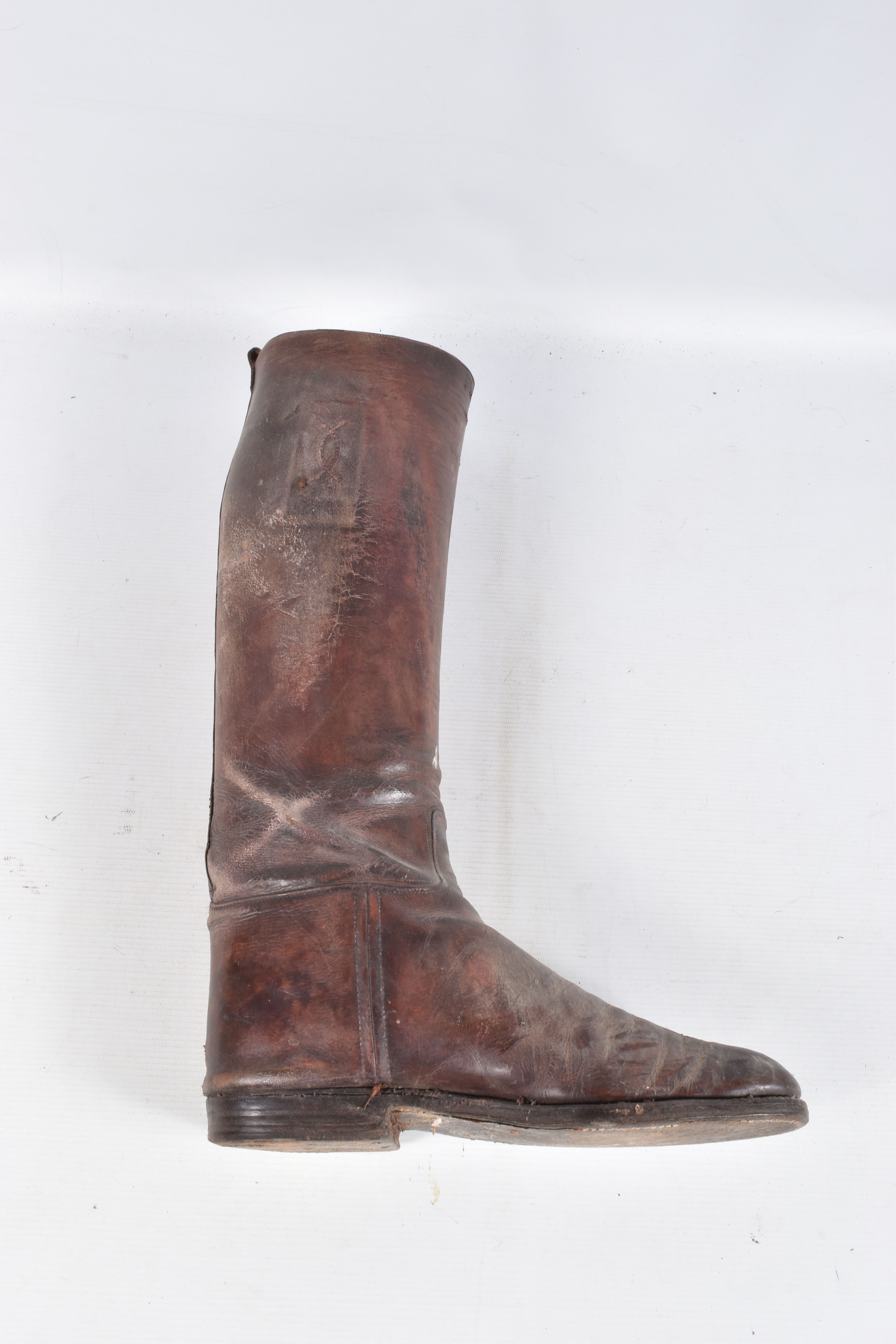 A PAIR OF BROWN ARMY OFFICERS RIDING BOOTS, these boots are unmarked but come with their boot - Image 11 of 17