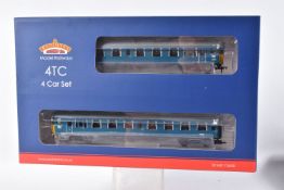 A BOXED BACHMANN OO GAUGE CLASS 4TC FOUR CAR E.M.U. SET, No.32-644Z, Kernow Model Rail Centre