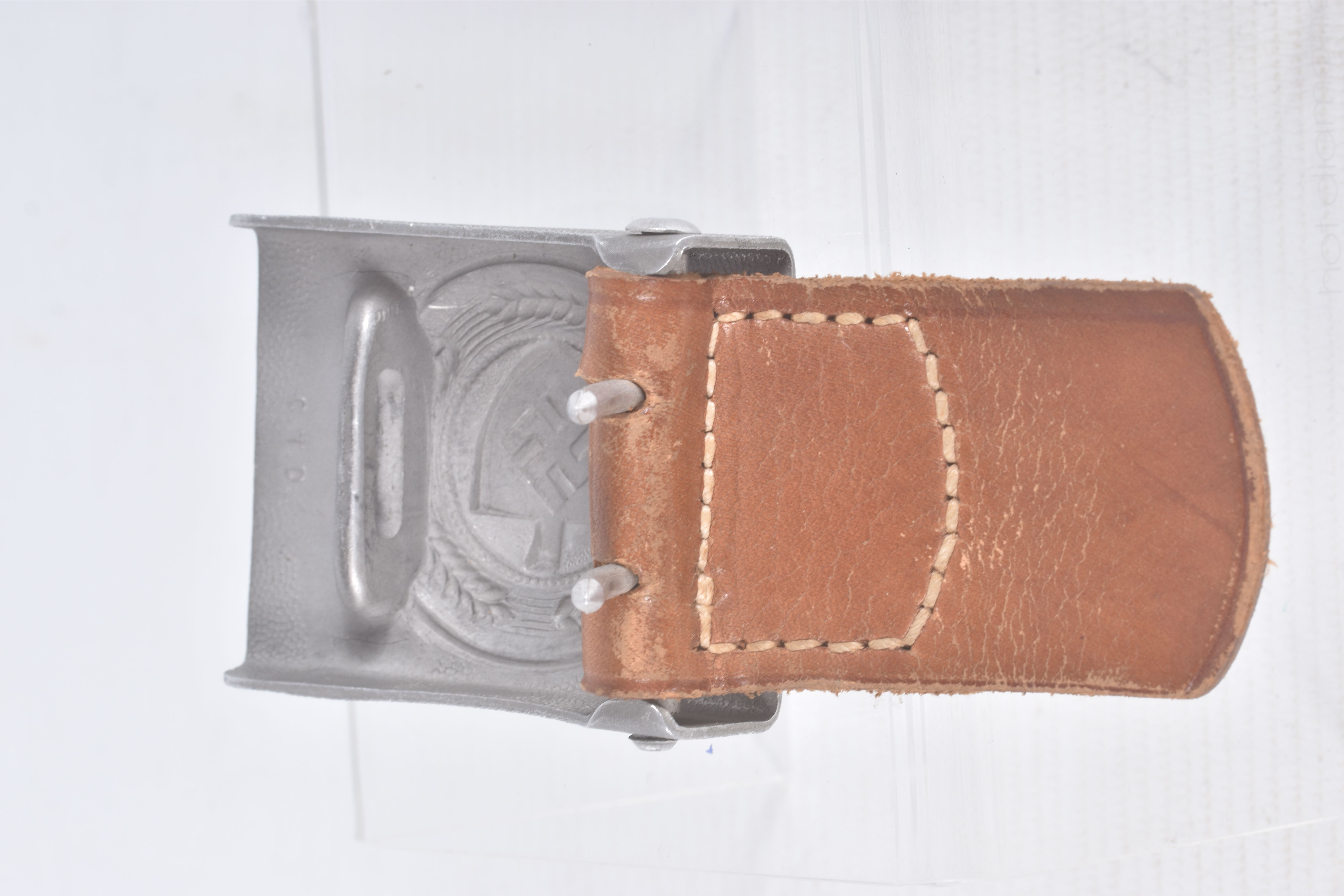 A WWII ERA GERMAN R.A.D BELT BUCKLE, this buckle is aluminium and features the RAD (Reich - Image 11 of 11