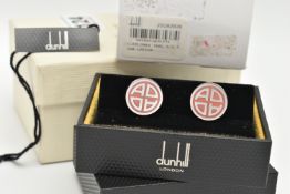 A BOXED PAIR OF 'DUNHILL' CUFFLINKS, stamped 925 signed 'Dunhill', whale back fittings, with
