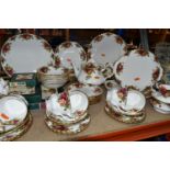 A GROUP OF ROYAL ALBERT 'OLD COUNTRY ROSES' PATTERN TEA AND DINNERWARE, comprising celebration