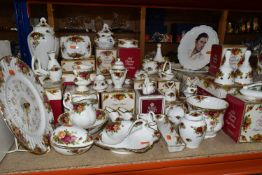 A LARGE QUANTITY OF BOXED ROYAL ALBERT 'OLD COUNTRY ROSES' PATTERN GIFTWARE, comprising a wall